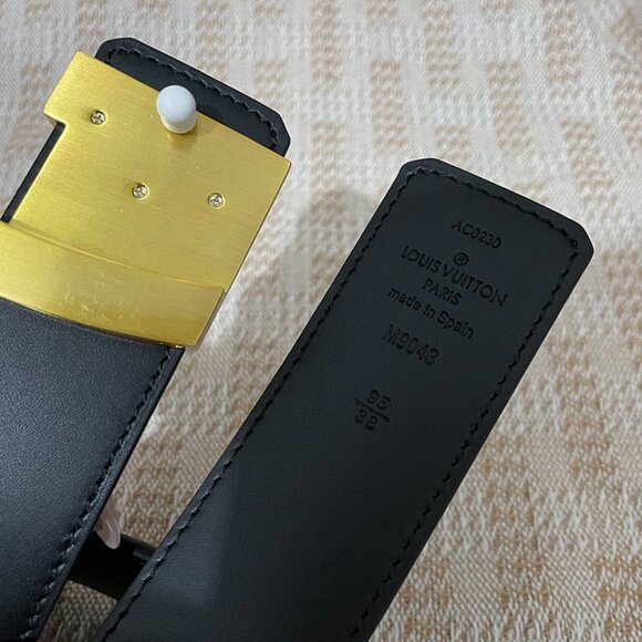 Louis Vuitton Men's Belt With Signature Metal Buckle - Picture 3 of 4